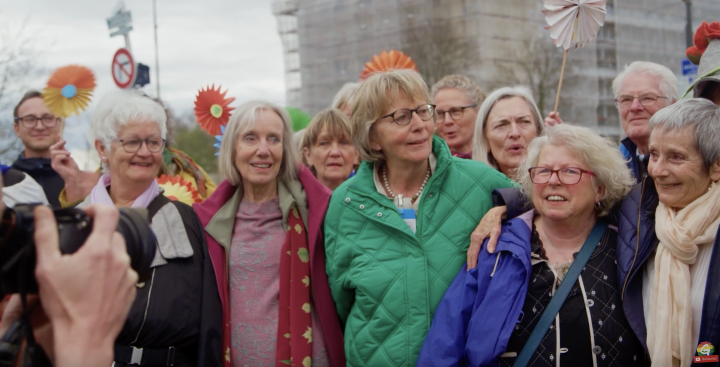 «Zu wenig Klimaschutz»: Ältere Frauen verklagen die Schweiz